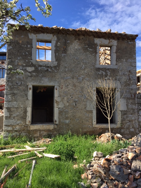 RENOVATION
